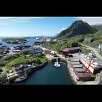 度假居 Modern Waterfront Rorbu With Terrace And Stunning Sea View - Free Parking *