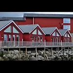 Modern Waterfront Rorbu With Terrace And Stunning Sea View - Free Parking Holiday home