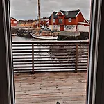 Сasa de vacaciones Modern Waterfront Rorbu With Terrace And Stunning Sea View - Free Parking Stamsund