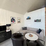 Modern Waterfront Rorbu With Terrace And Stunning Sea View - Free Parking Stamsund