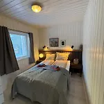 Modern Waterfront Rorbu With Terrace And Stunning Sea View - Free Parking 度假居 斯塔姆松