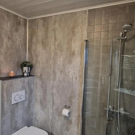 Дом отдыха Modern Seaview Rorbu - Free Parking - Odinbua Стамсунн