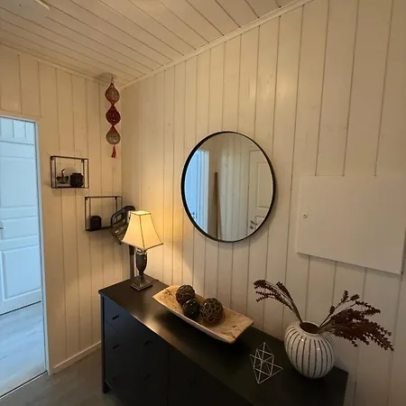 Modern Waterfront Rorbu With Terrace And Stunning Sea View - Free Parking Stamsund