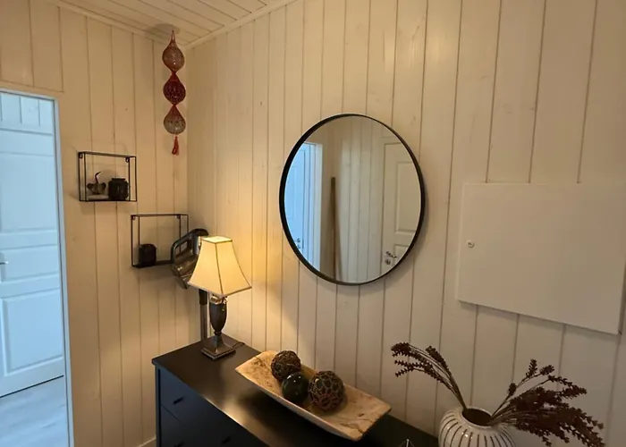 Modern Waterfront Rorbu With Terrace And Stunning Sea View - Free Parking Stamsund