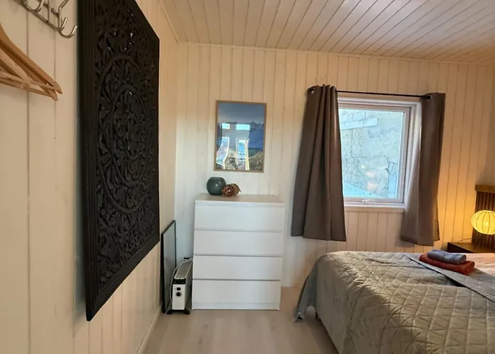 Modern Waterfront Rorbu With Terrace And Stunning Sea View - Free Parking Prázdninový dům *